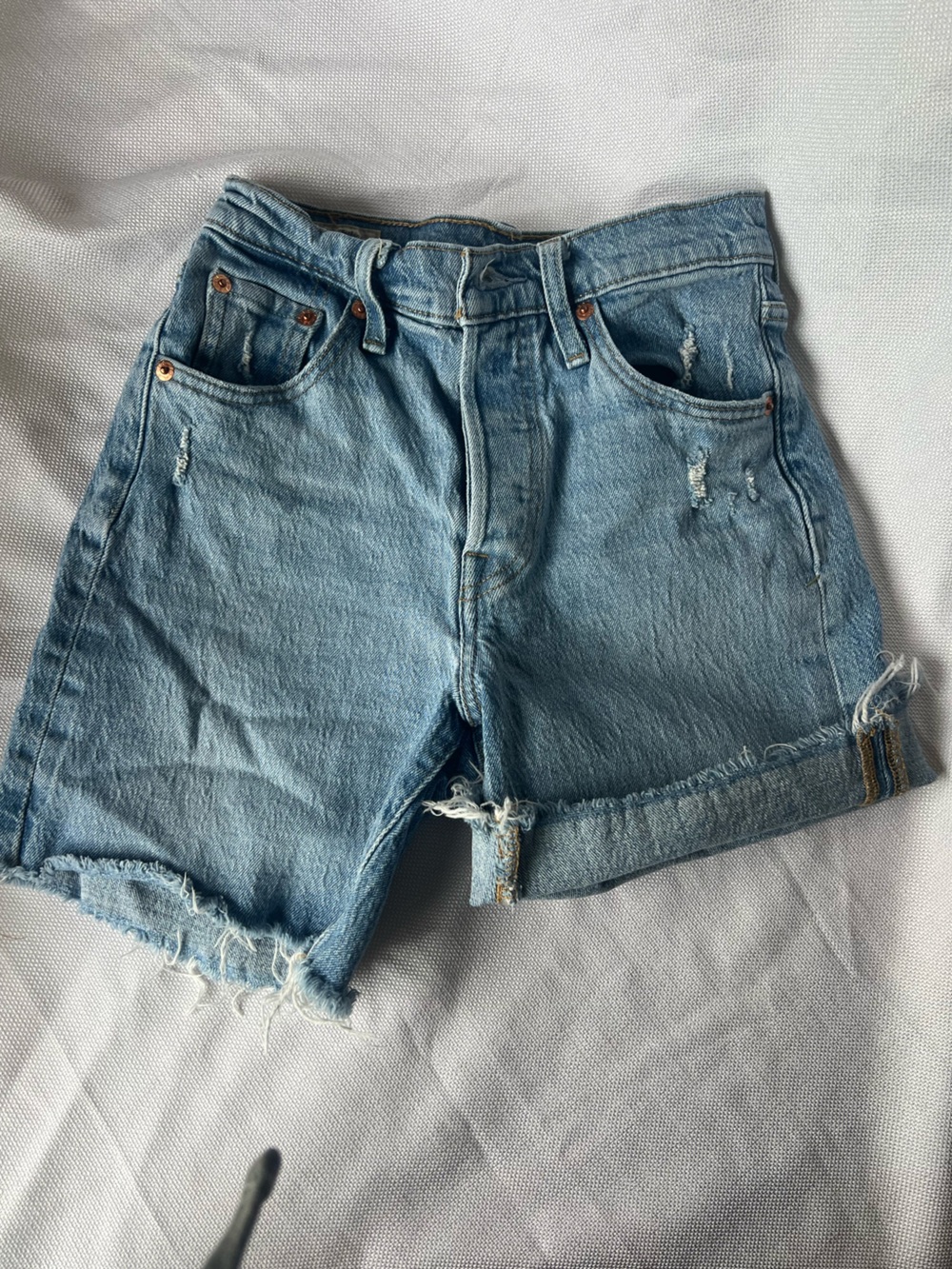 Levi's 501 Ribcage Distressed Denim Cutoff Shorts W23